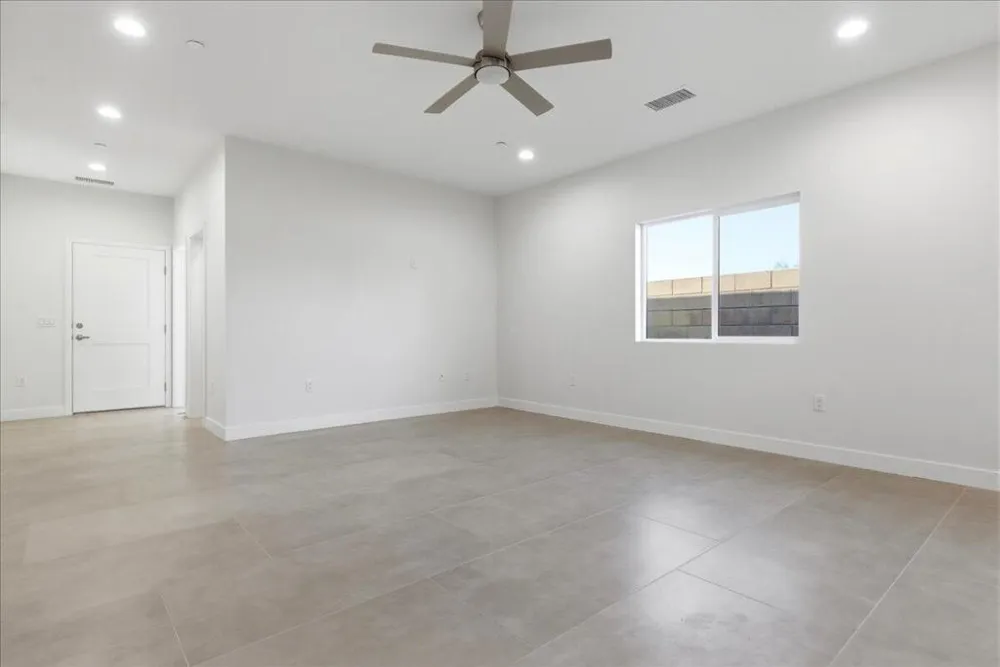 30125 Avenida Juarez Cathedral City, CA 92234
