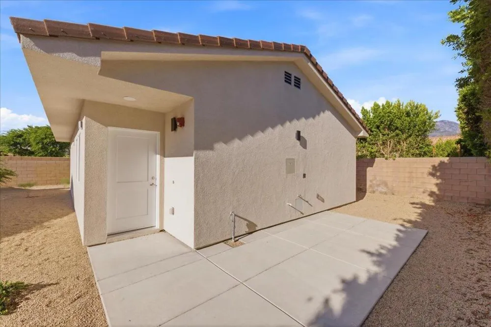 30125 Avenida Juarez Cathedral City, CA 92234
