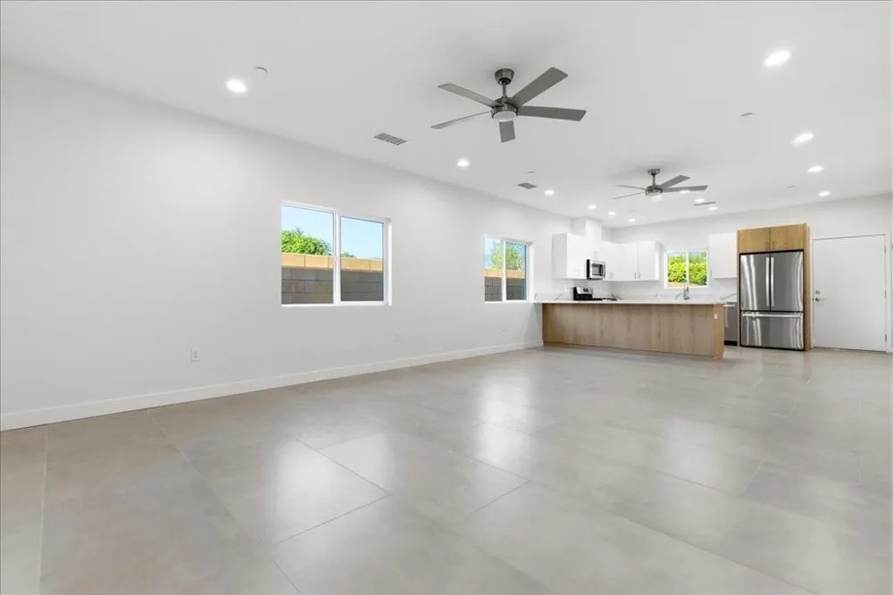 30125 Avenida Juarez Cathedral City, CA 92234