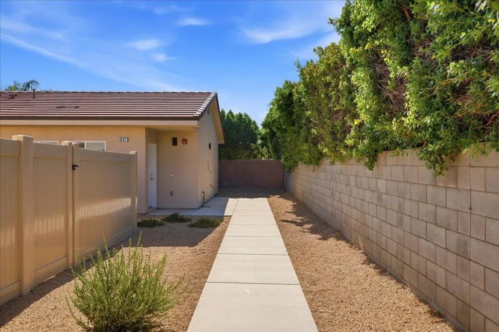 30125 Avenida Juarez Cathedral City, CA 92234