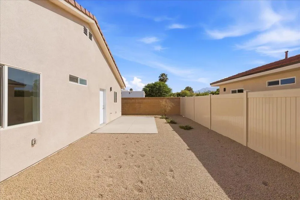 30125 Avenida Juarez Cathedral City, CA 92234
