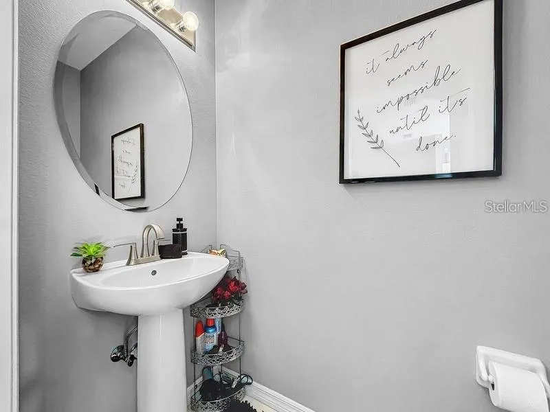 14 SEAGRAPE CIRCLE Clearwater, FL 33759