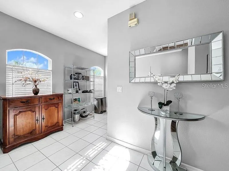 14 SEAGRAPE CIRCLE Clearwater, FL 33759