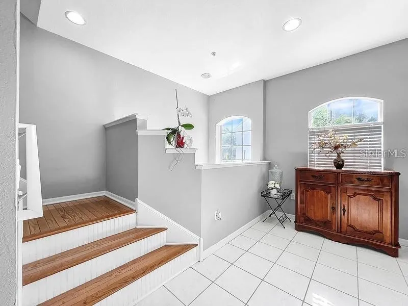 14 SEAGRAPE CIRCLE Clearwater, FL 33759