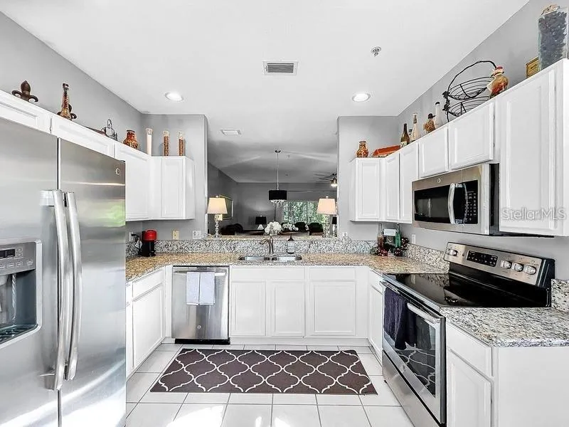 14 SEAGRAPE CIRCLE Clearwater, FL 33759