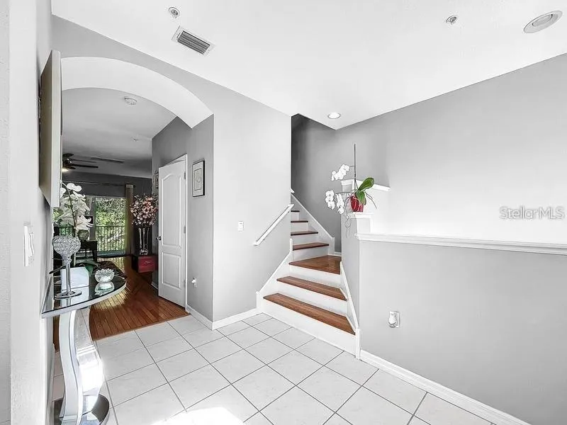 14 SEAGRAPE CIRCLE Clearwater, FL 33759