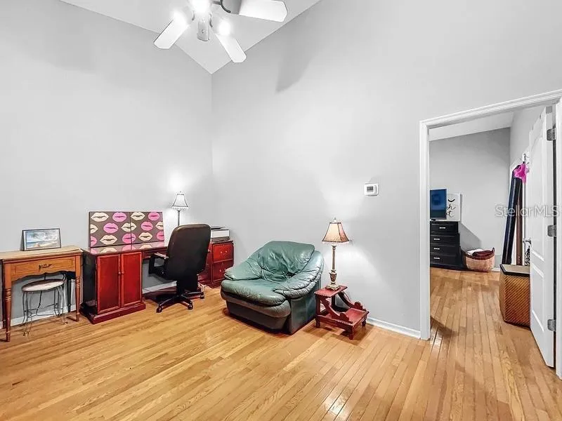 14 SEAGRAPE CIRCLE Clearwater, FL 33759