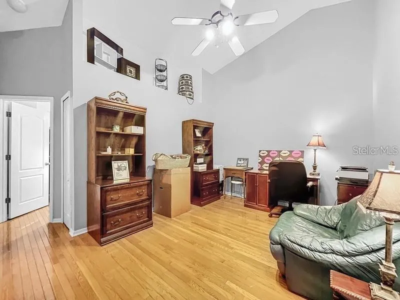 14 SEAGRAPE CIRCLE Clearwater, FL 33759