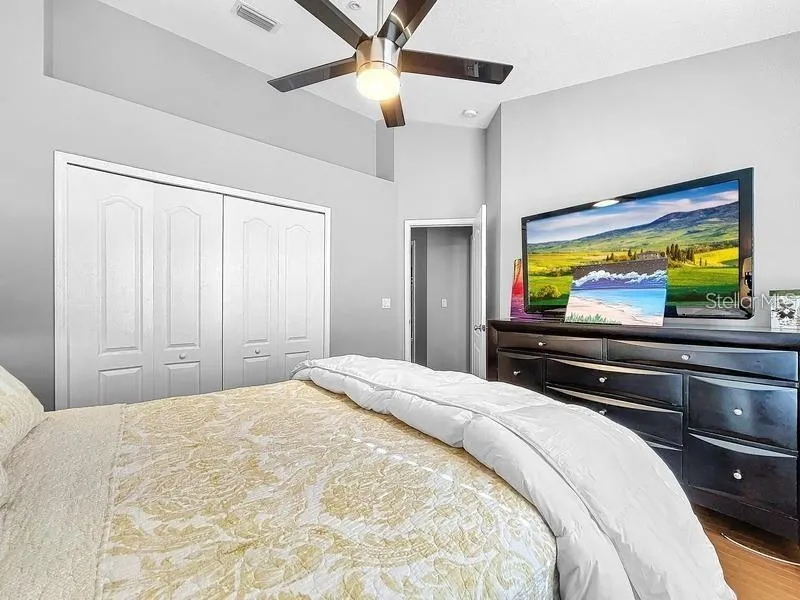 14 SEAGRAPE CIRCLE Clearwater, FL 33759
