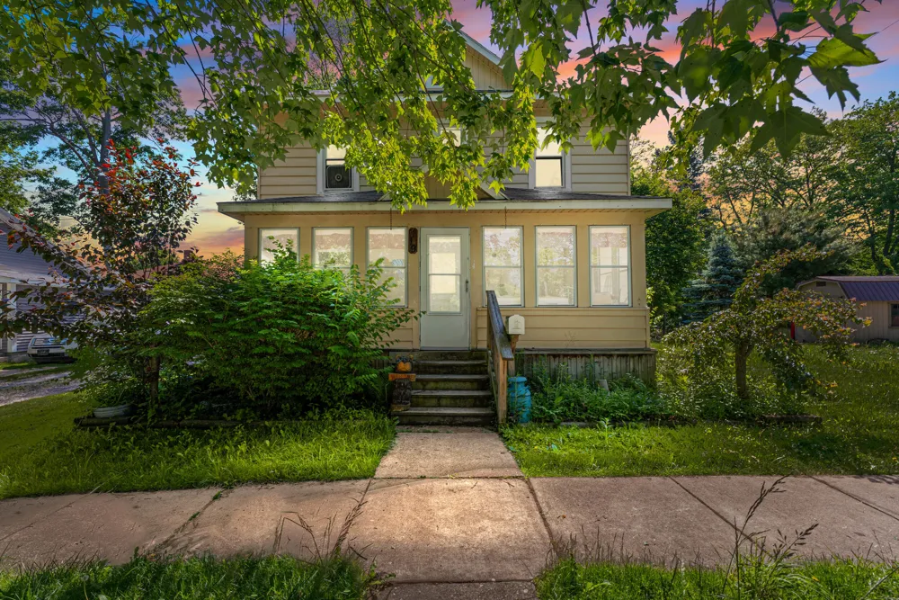 119 S Manning Street Hillsdale City, MI 49242