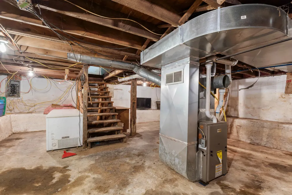119 S Manning Street Hillsdale City, MI 49242