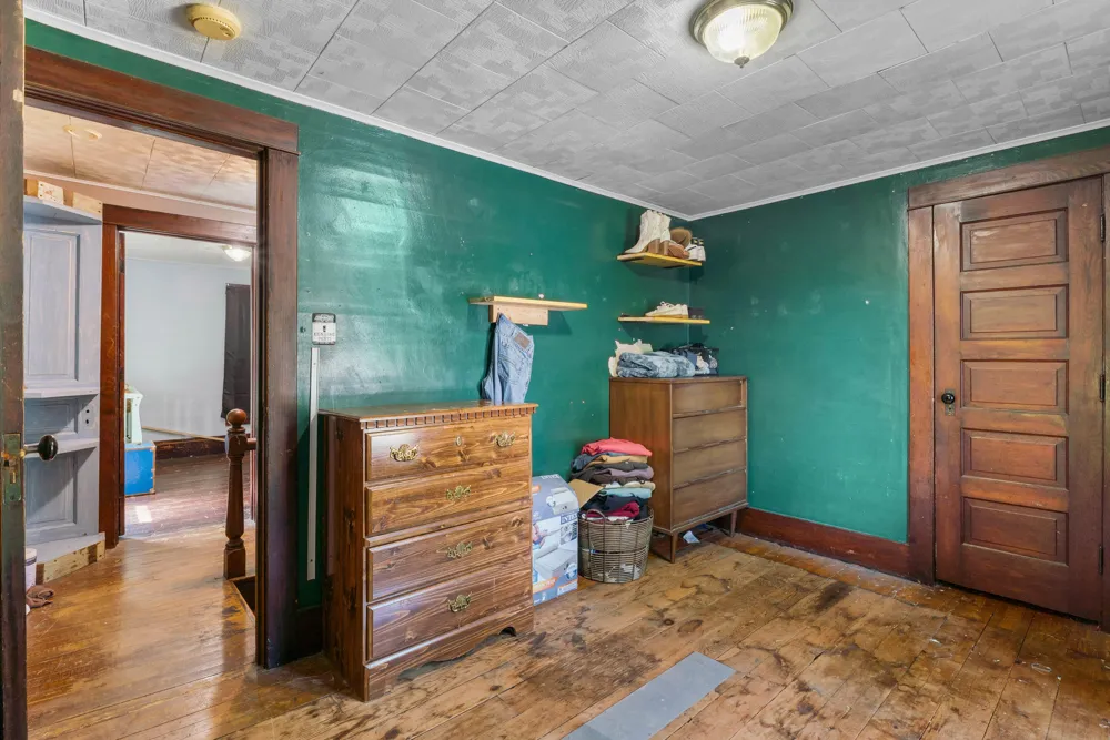 119 S Manning Street Hillsdale City, MI 49242