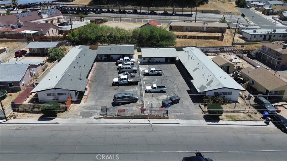 518 W Fredricks Barstow, CA 92311