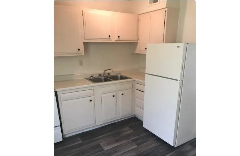 15491 401 Douglas Park Other, KY 40214