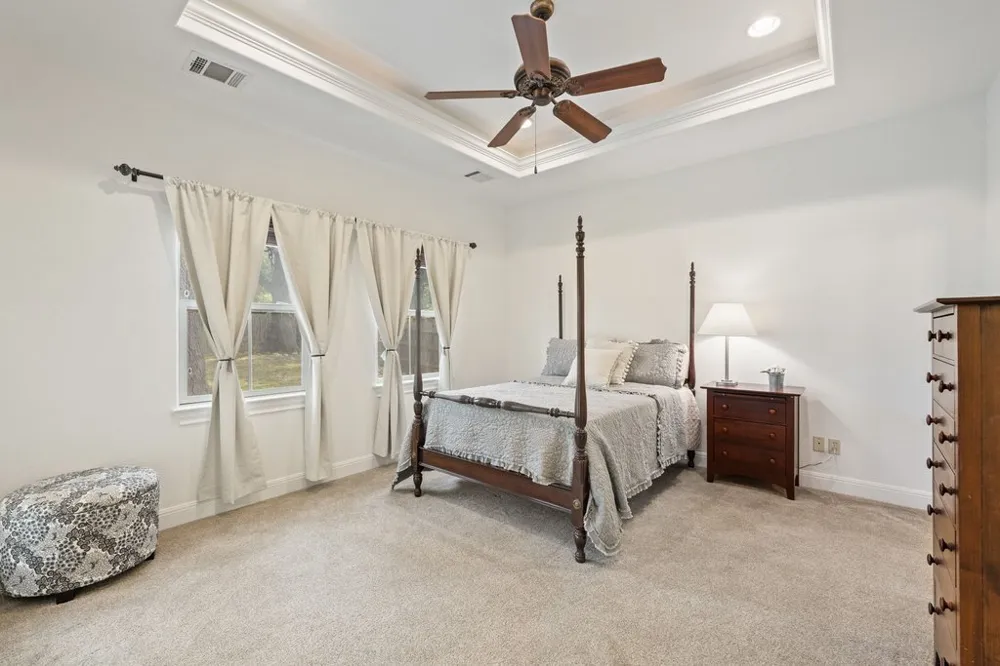 101 Winding Oak Drive Johnson City, TX 78636