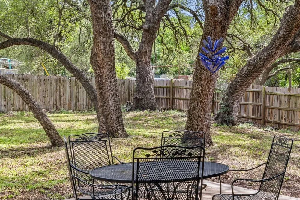 101 Winding Oak Drive Johnson City, TX 78636