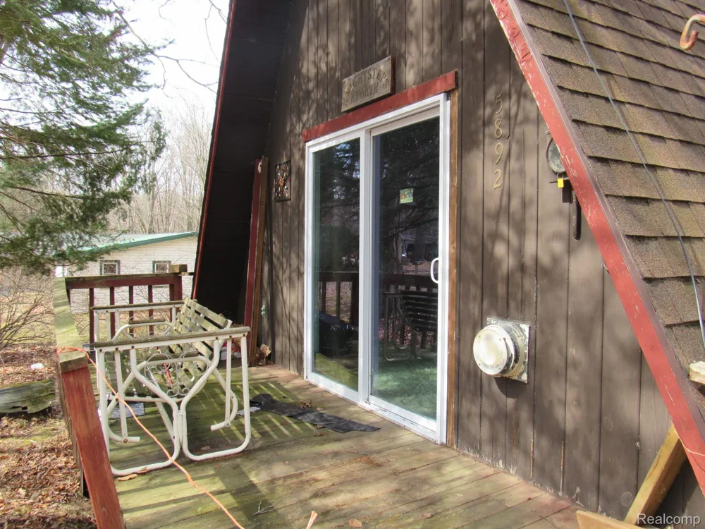 5892 WOODLAND DRIVE Surrey Township, MI 48632
