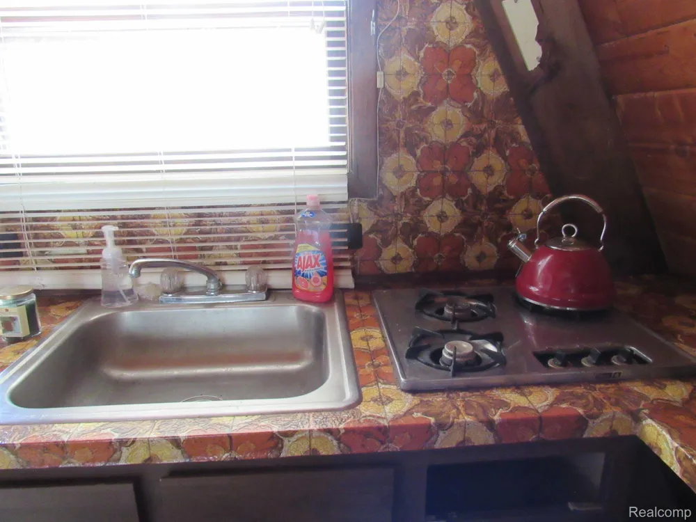 5892 WOODLAND DRIVE Surrey Township, MI 48632