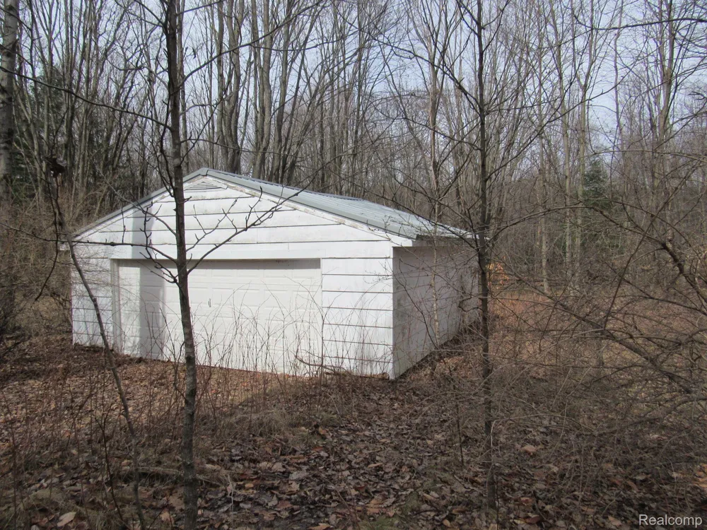5892 WOODLAND DRIVE Surrey Township, MI 48632