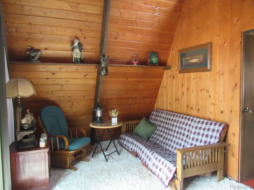 5892 WOODLAND DRIVE Surrey Township, MI 48632