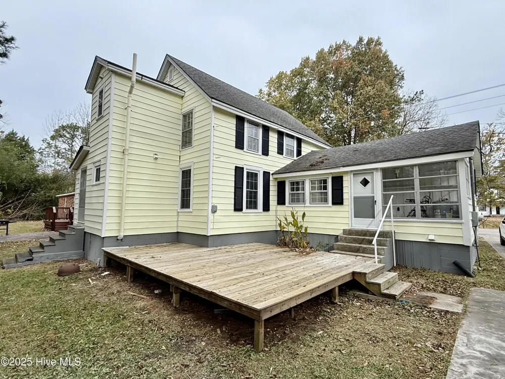 25960 Us 264 Highway E Pantego, NC 27860