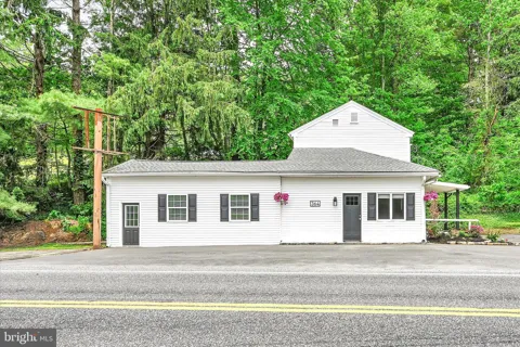 366 VALLEY STREET