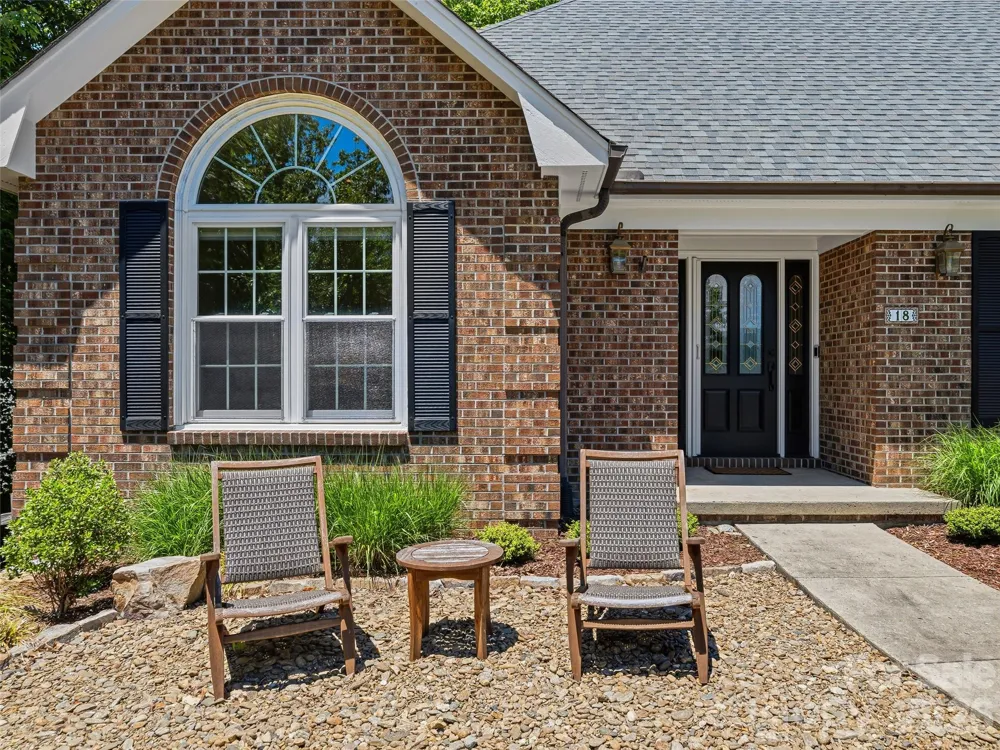 18 High Bluff Drive Weaverville, NC 28787