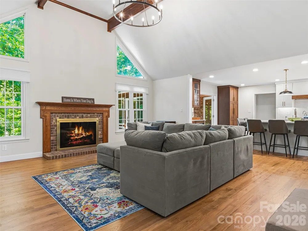 18 High Bluff Drive Weaverville, NC 28787