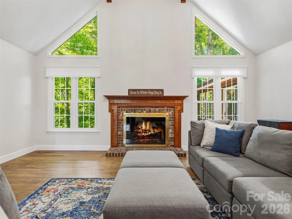 18 High Bluff Drive Weaverville, NC 28787