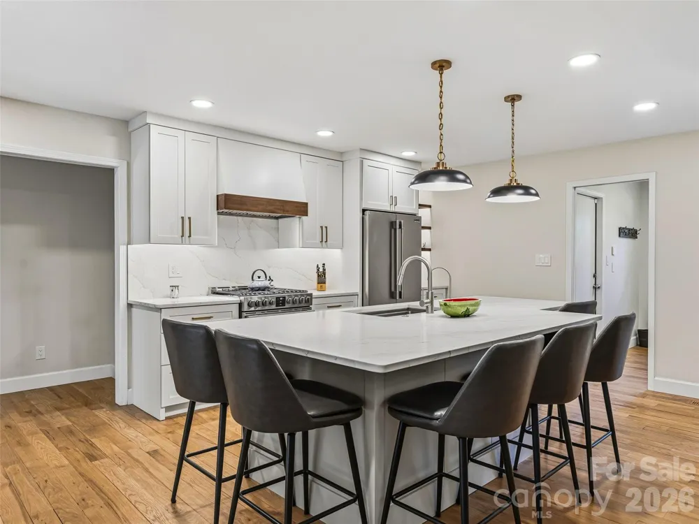 18 High Bluff Drive Weaverville, NC 28787