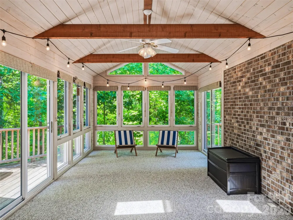 18 High Bluff Drive Weaverville, NC 28787