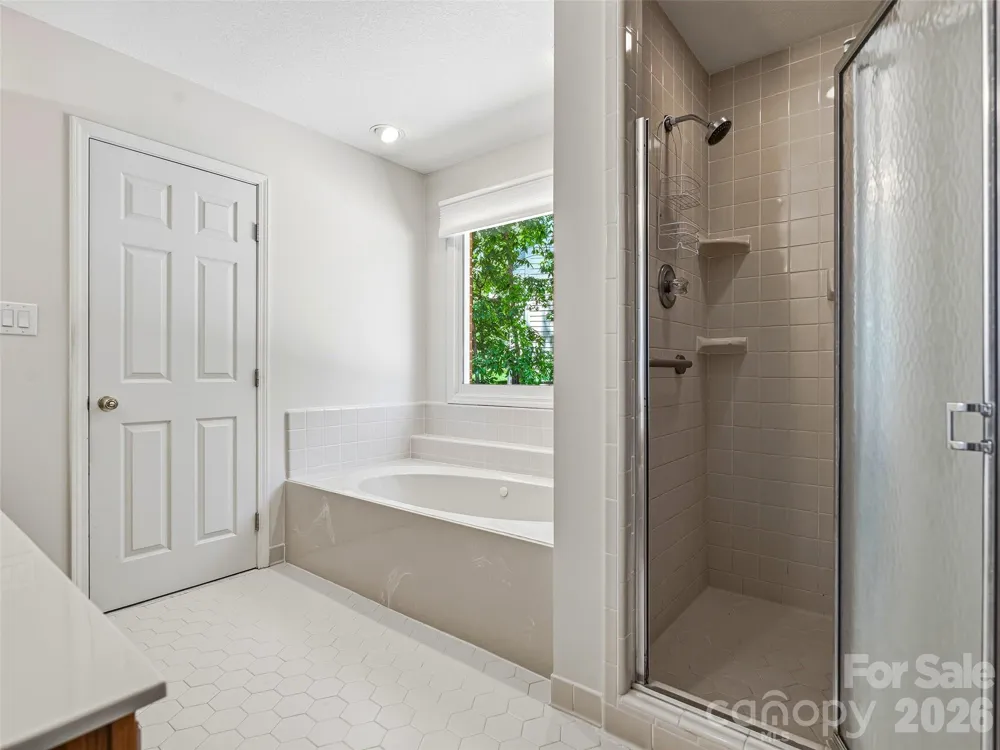 18 High Bluff Drive Weaverville, NC 28787