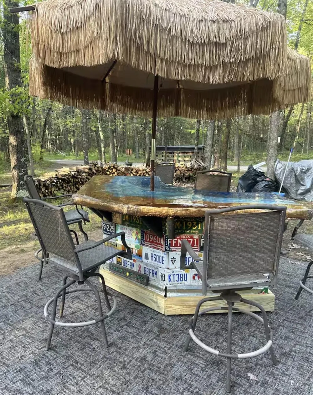 1749 E Brill Trail White Cloud, MI 49349