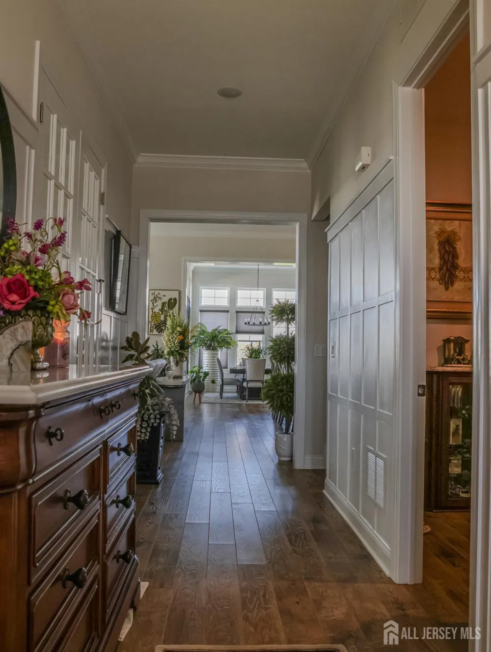 4 Pasture Drive Farmingdale, NJ 07727