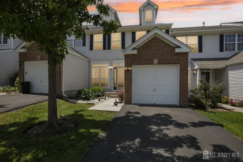 5 Schlottfeld Lane