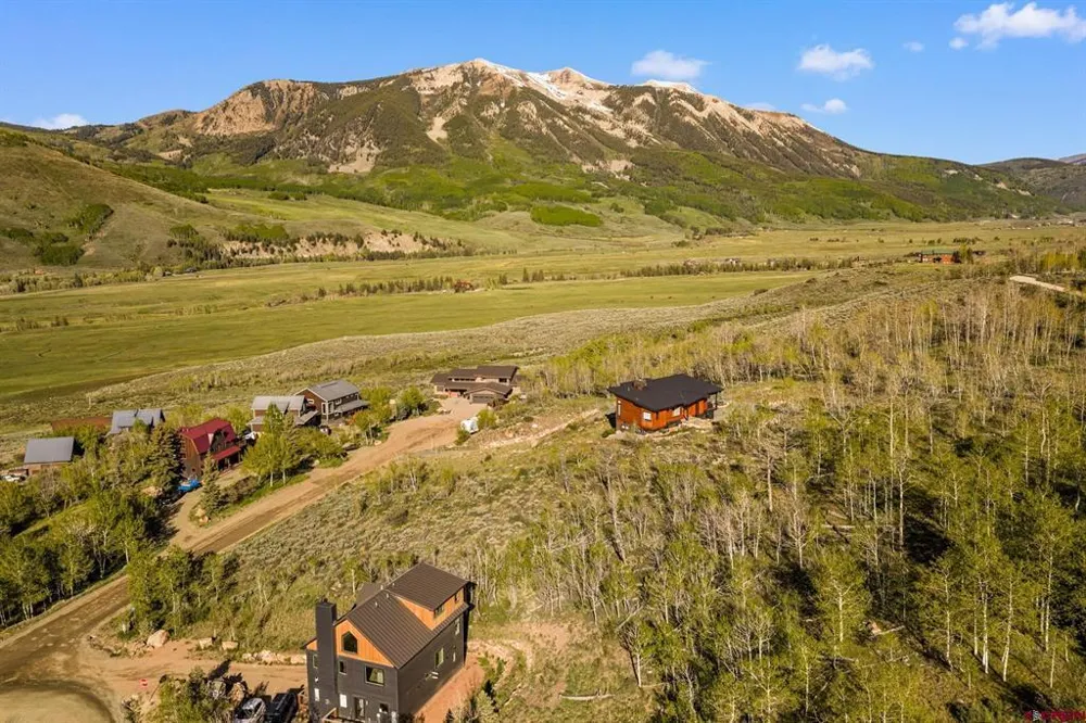 4482 Bryant Avenue Crested Butte, CO 81224
