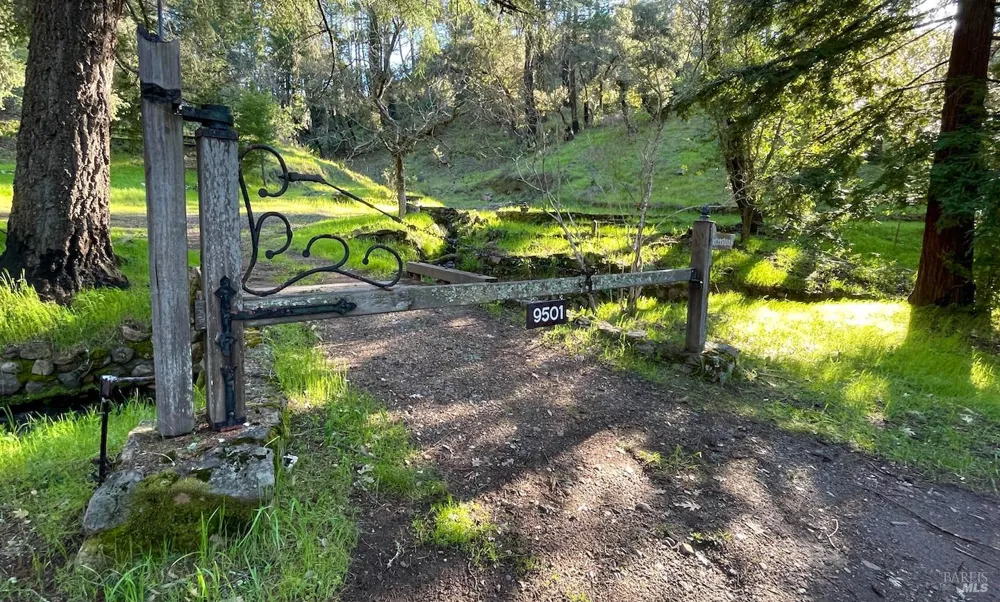 9501 Franz Valley School Road Calistoga, CA 94515