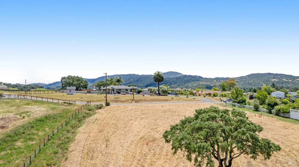 5757 Futura Way Santa Rosa, CA 95409
