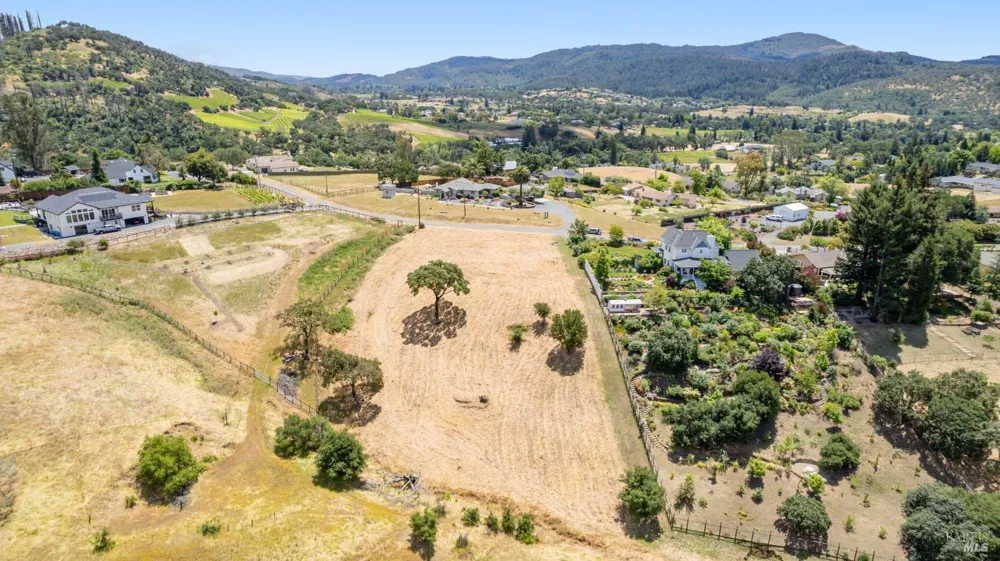 5757 Futura Way Santa Rosa, CA 95409