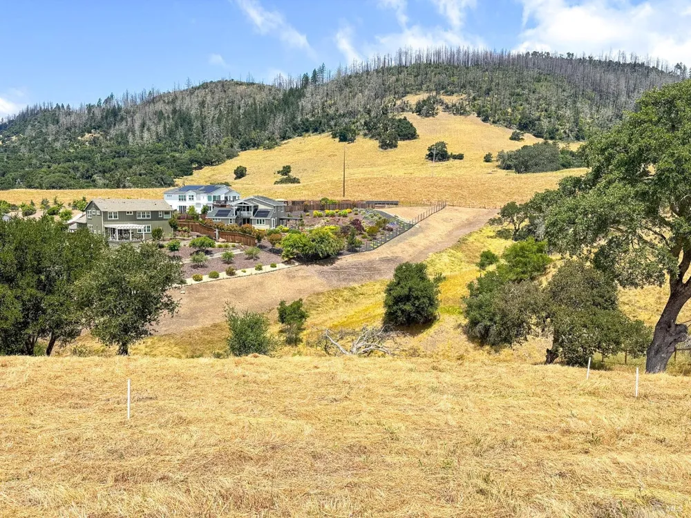 5757 Futura Way Santa Rosa, CA 95409
