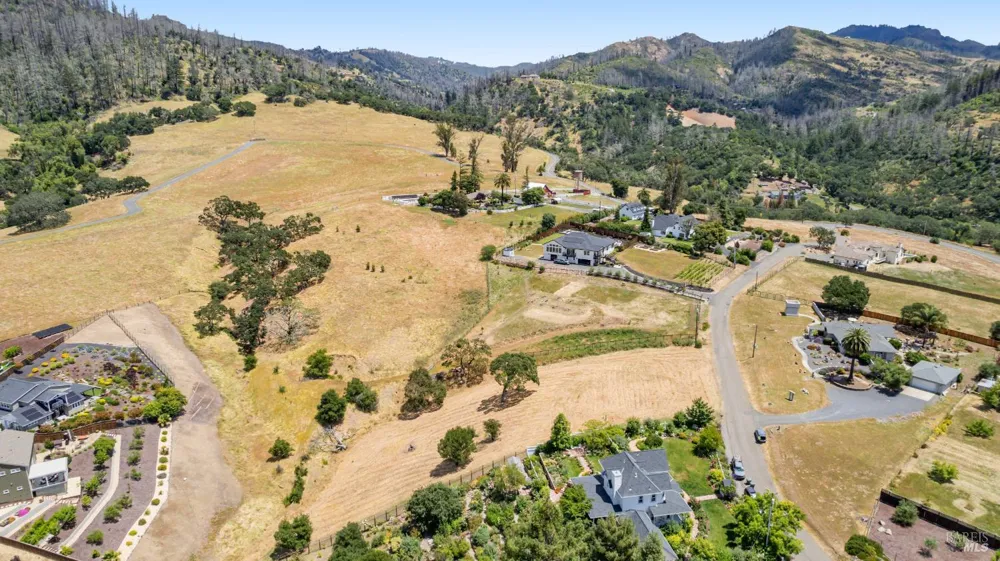 5757 Futura Way Santa Rosa, CA 95409