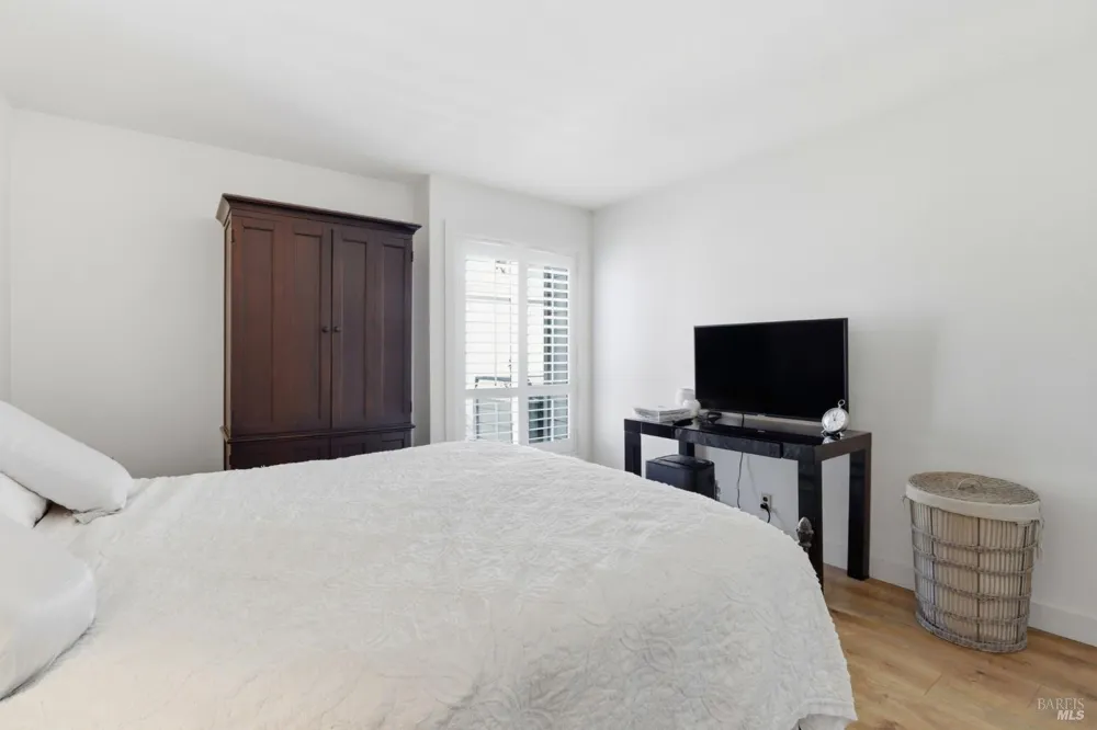 152 Larkspur Plaza Drive Larkspur, CA 94939