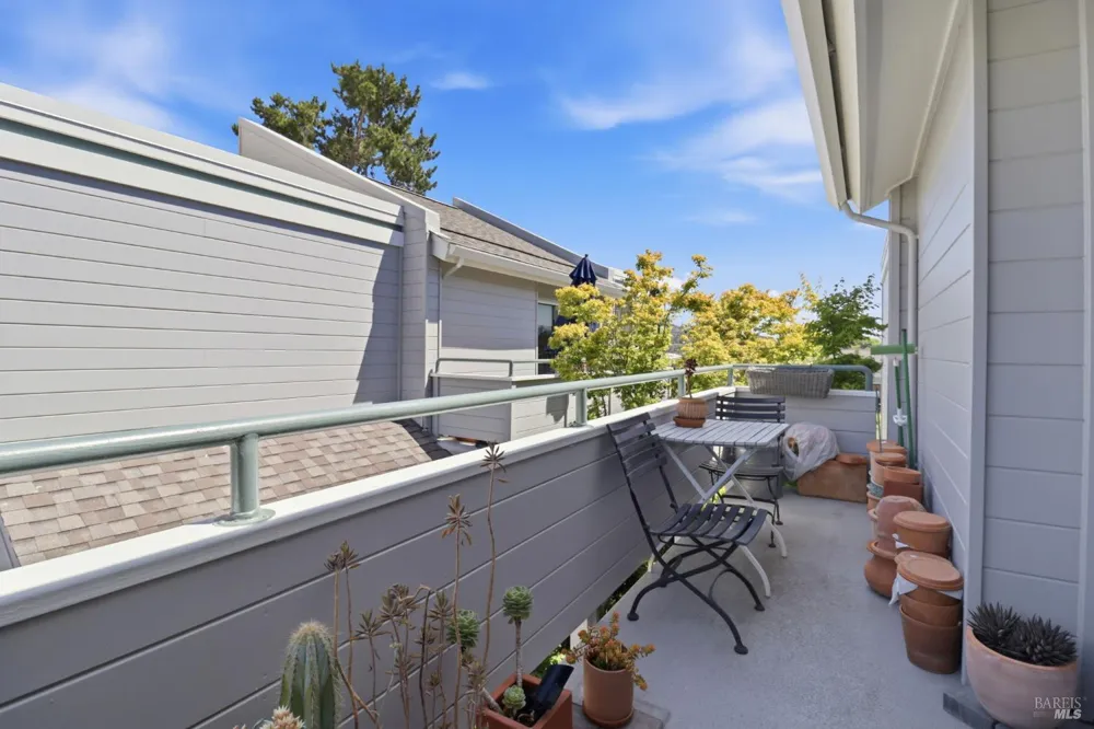 152 Larkspur Plaza Drive Larkspur, CA 94939