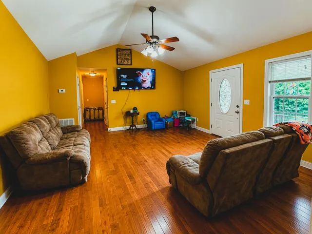 4061 Village Drive Cohutta, GA 30710