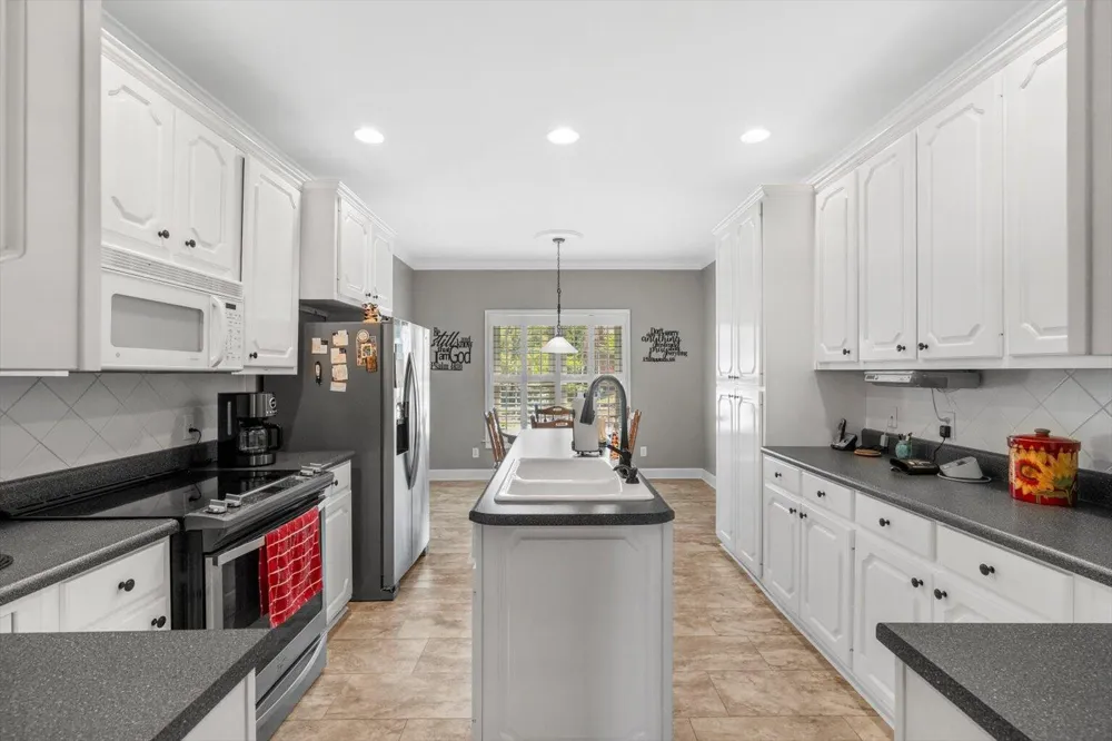 409 Amanda Way Rocky Face, GA 30740