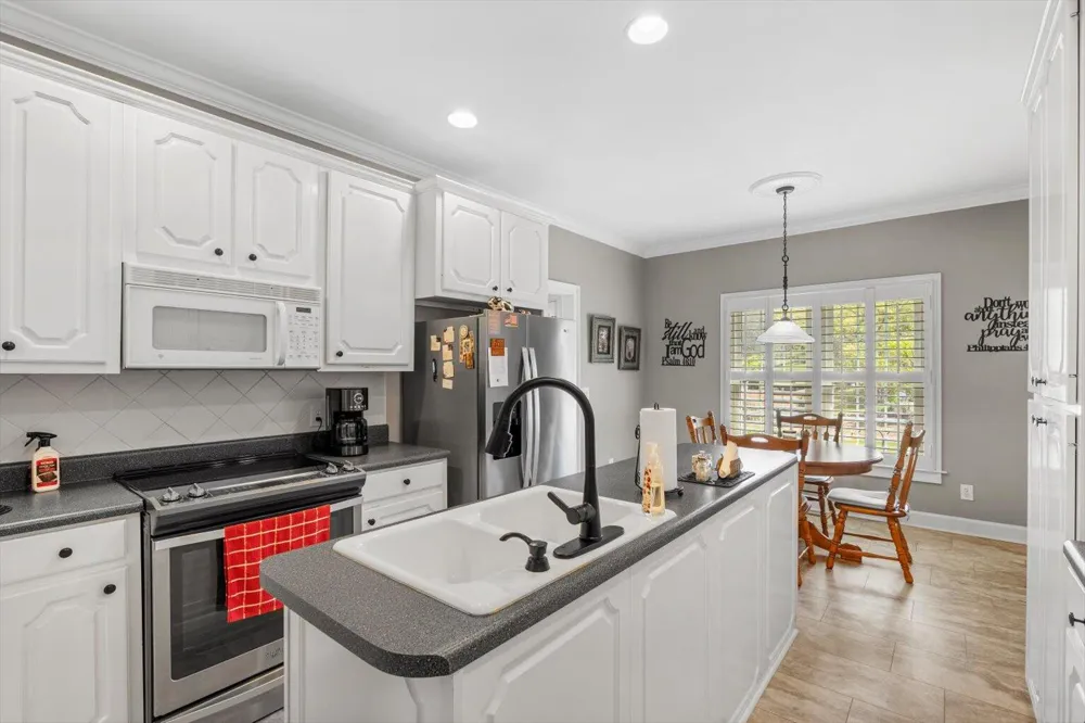 409 Amanda Way Rocky Face, GA 30740