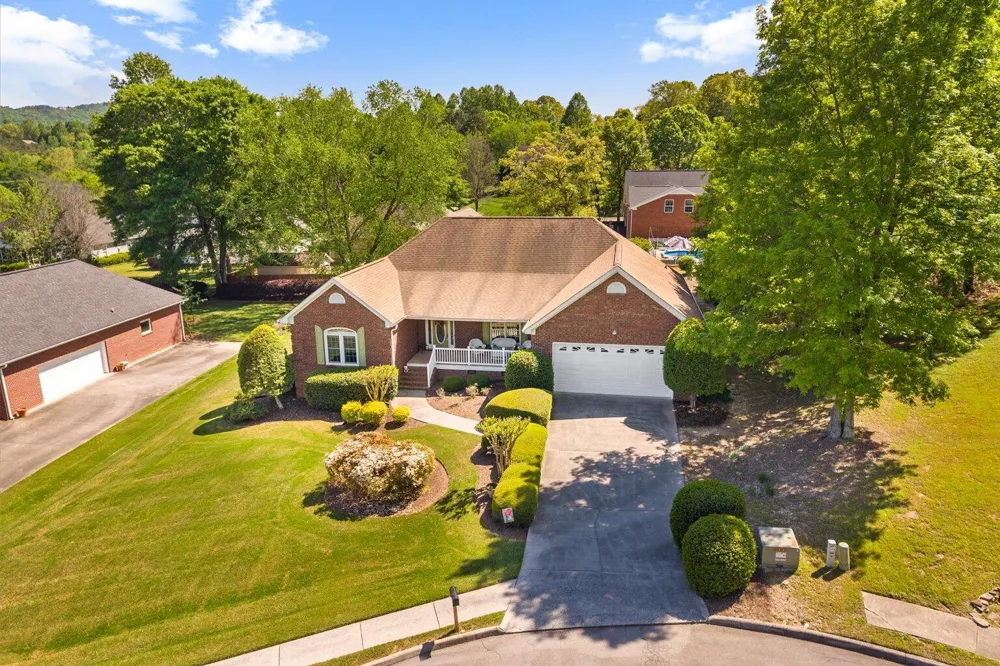 409 Amanda Way Rocky Face, GA 30740