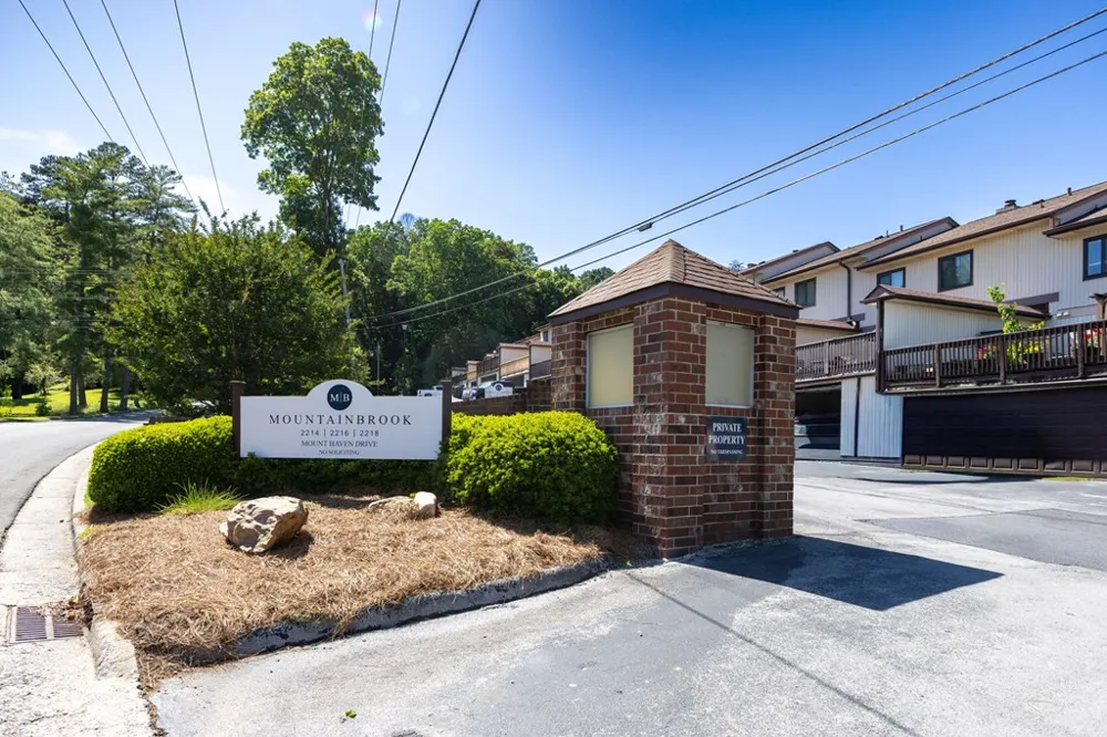 2214 Mount Haven Dalton, GA 30720