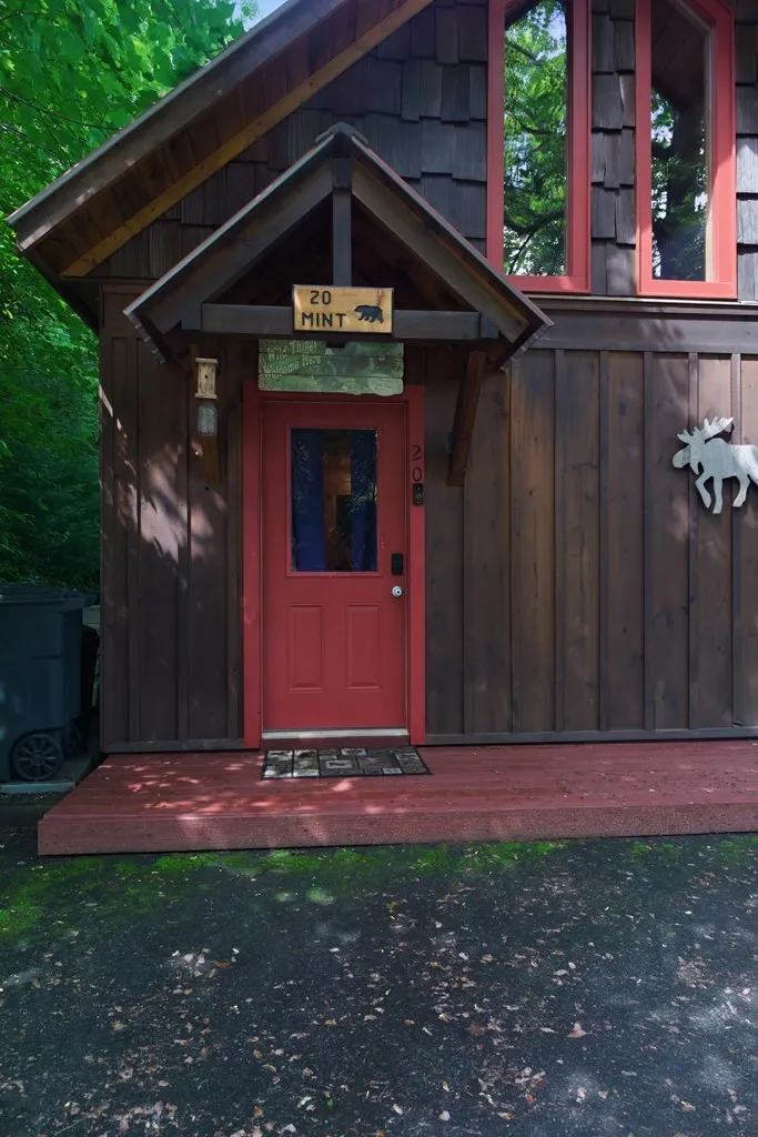 20 Mint Lane Murphy, MD 20906