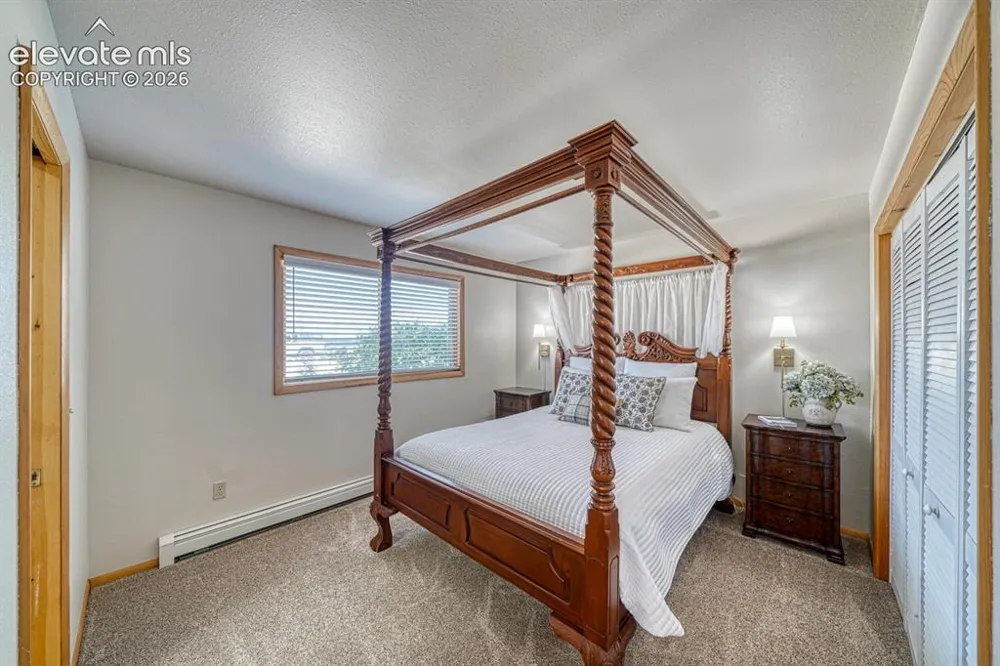 895 Acorn Road Cotopaxi, CO 81223